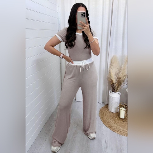 Contrast Trim Round Neck Top and Pants Set - Picture 4 of 6